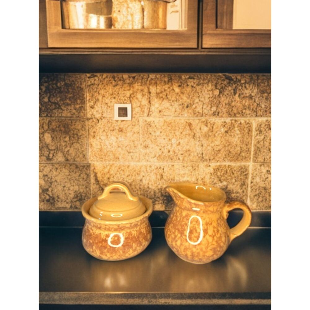 Pfaltzgraff Ceramic Creamer & Sugar Bowl Set Brown Speckled Lid Vintage